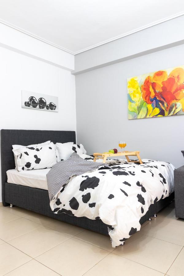 C3 Modern Spartan Apartment Экстерьер фото