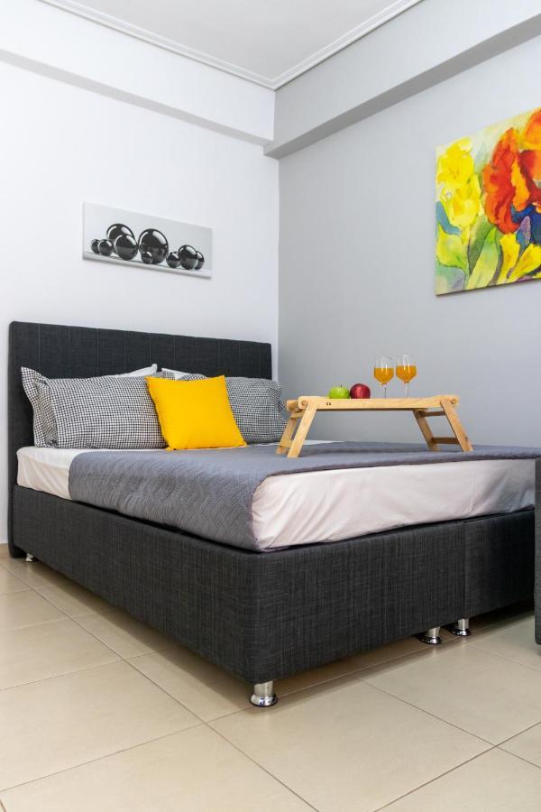 C3 Modern Spartan Apartment Экстерьер фото