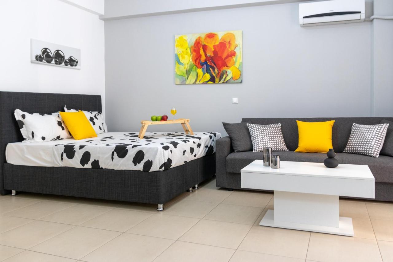 C3 Modern Spartan Apartment Экстерьер фото
